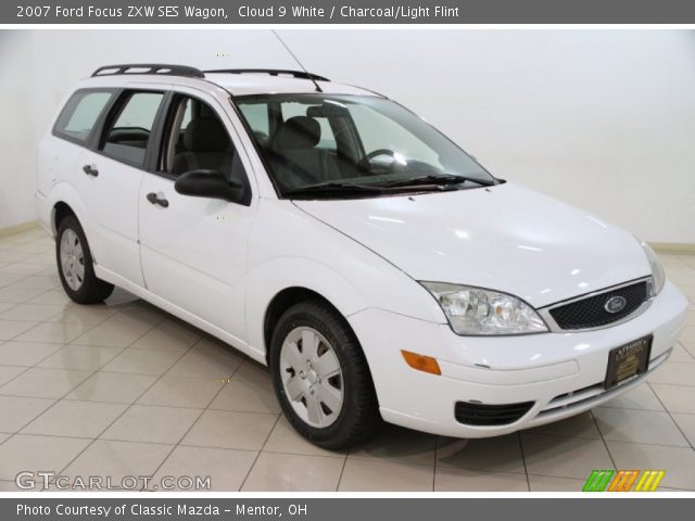 2007 Ford Focus ZXW SES Wagon in Cloud 9 White