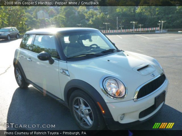 2008 Mini Cooper S Hardtop in Pepper White