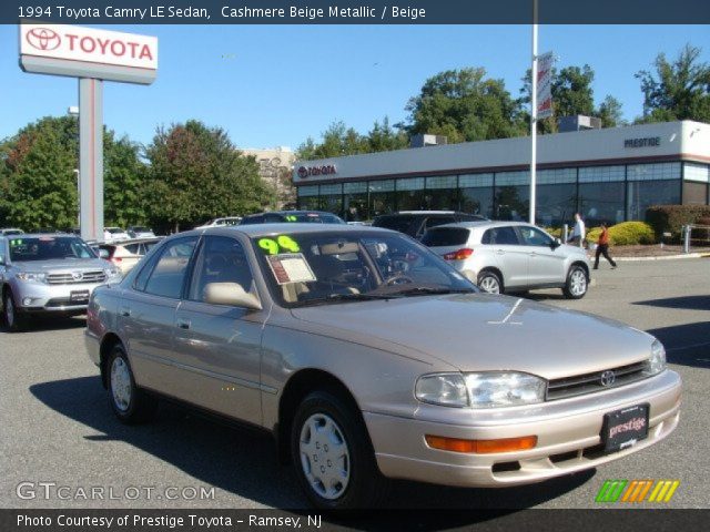 1994 Toyota Camry LE Sedan in Cashmere Beige Metallic