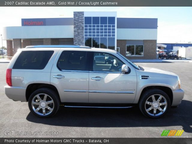 2007 Cadillac Escalade AWD in Gold Mist