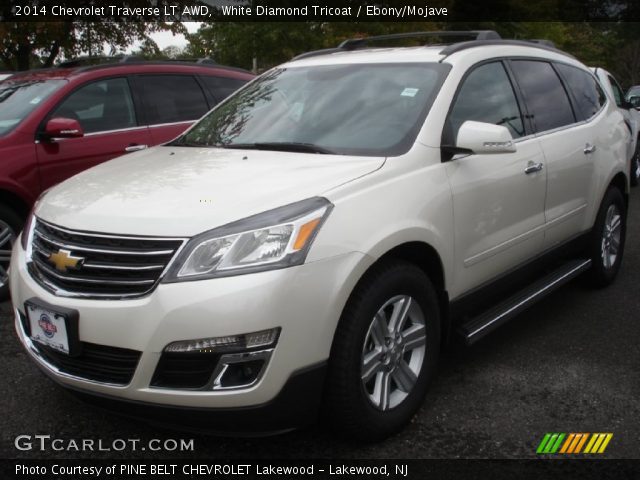 2014 Chevrolet Traverse LT AWD in White Diamond Tricoat
