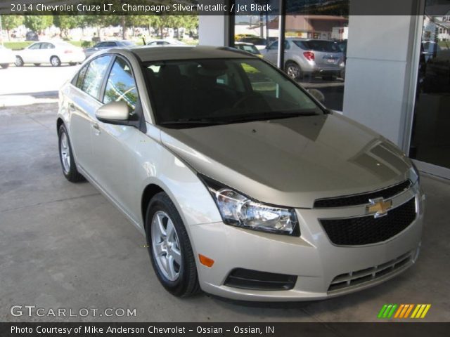 2014 Chevrolet Cruze LT in Champagne Silver Metallic