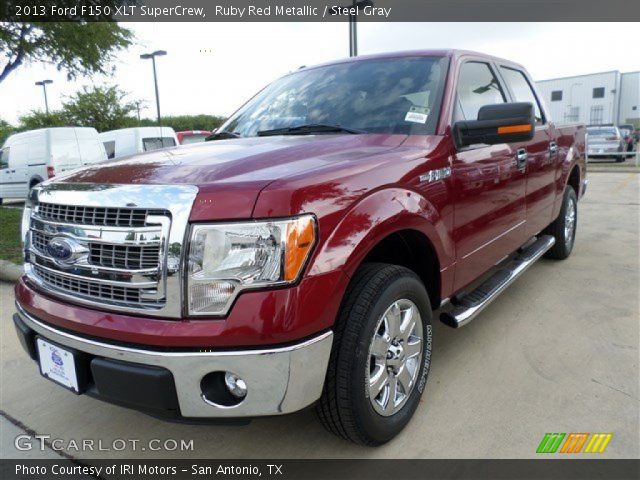 2013 Ford F150 XLT SuperCrew in Ruby Red Metallic