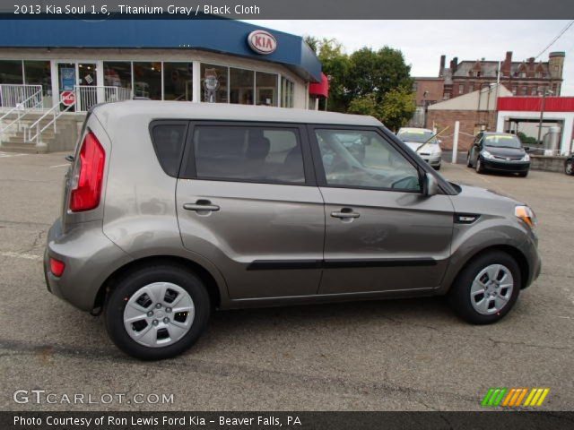 2013 Kia Soul 1.6 in Titanium Gray