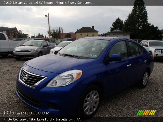 2012 Nissan Versa 1.6 SV Sedan in Metallic Blue