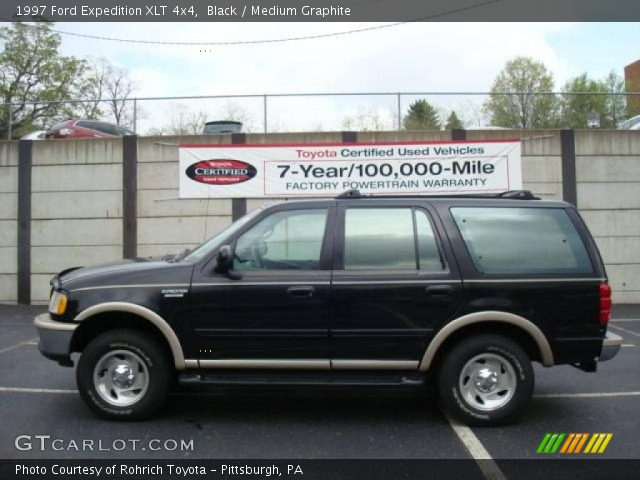 1997 Ford Expedition XLT 4x4 in Black