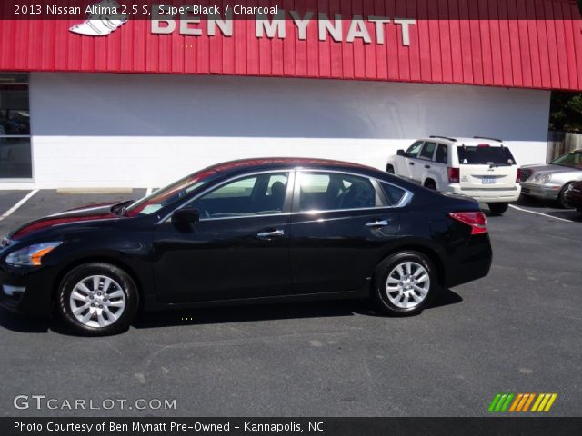 2013 Nissan Altima 2.5 S in Super Black