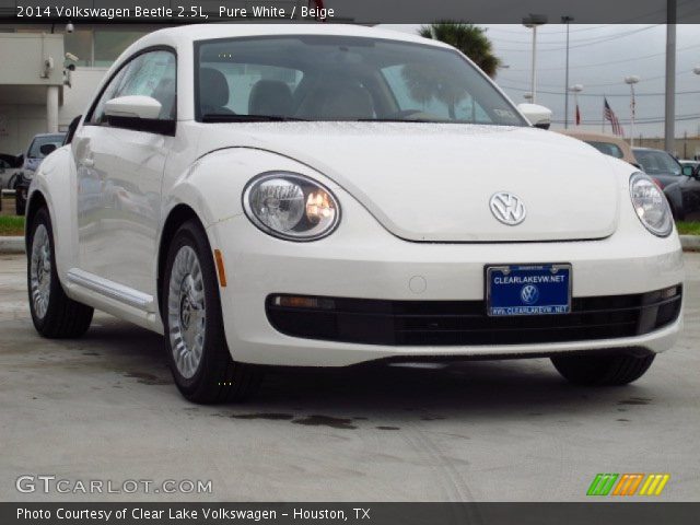 2014 Volkswagen Beetle 2.5L in Pure White