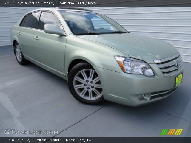 2007 Toyota Avalon Limited in Silver Pine Pearl