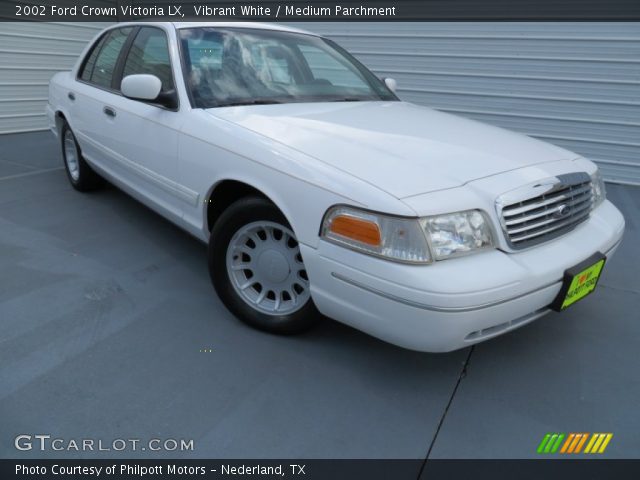 2002 Ford Crown Victoria LX in Vibrant White