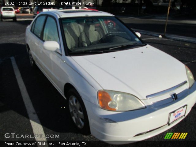 2002 Honda Civic EX Sedan in Taffeta White