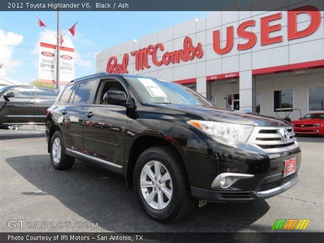 2012 Toyota Highlander V6 in Black