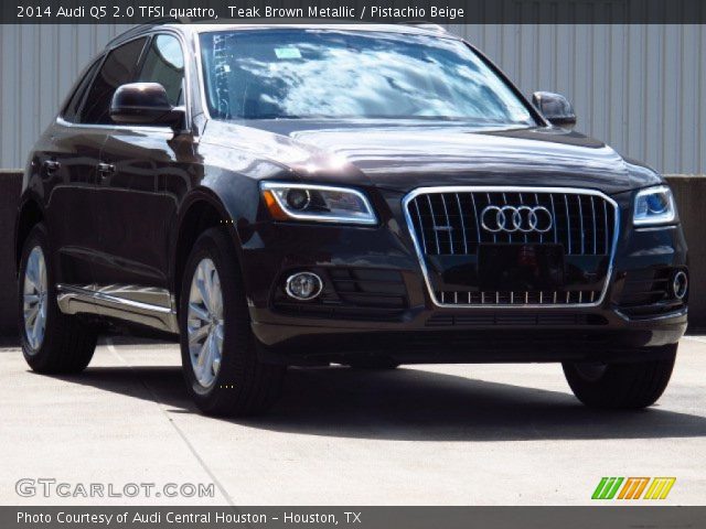 2014 Audi Q5 2.0 TFSI quattro in Teak Brown Metallic