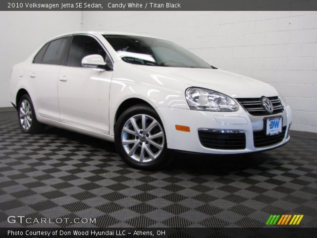 2010 Volkswagen Jetta SE Sedan in Candy White