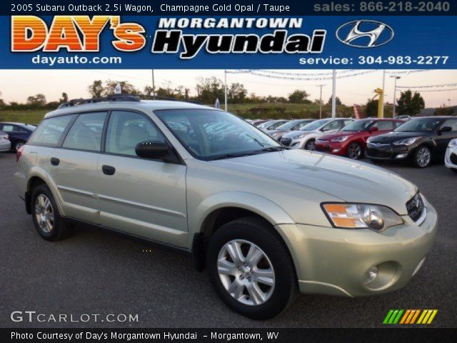 2005 Subaru Outback 2.5i Wagon in Champagne Gold Opal