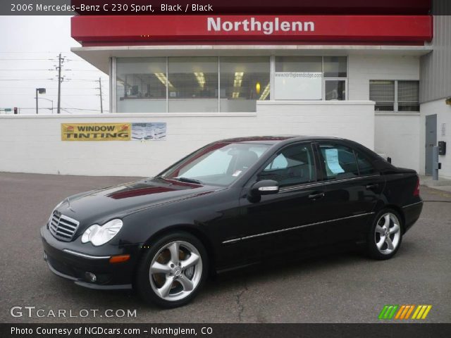 2006 Mercedes-Benz C 230 Sport in Black