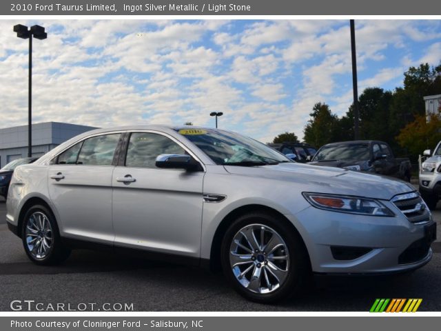2010 Ford Taurus Limited in Ingot Silver Metallic