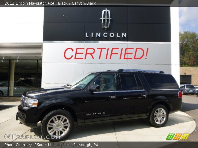 2012 Lincoln Navigator 4x4 in Black