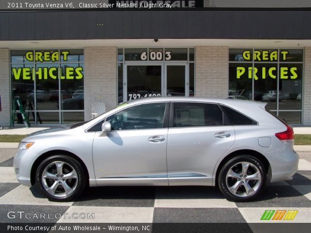 2011 Toyota Venza V6 in Classic Silver Metallic