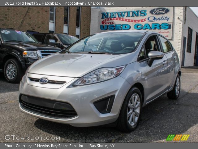 2013 Ford Fiesta SE Hatchback in Ingot Silver