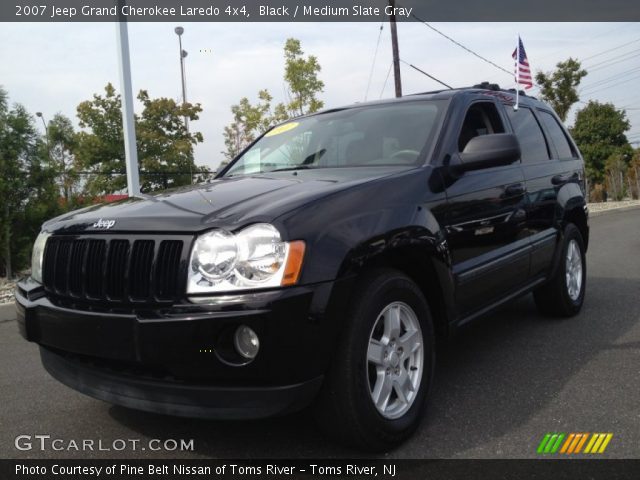2007 Jeep Grand Cherokee Laredo 4x4 in Black