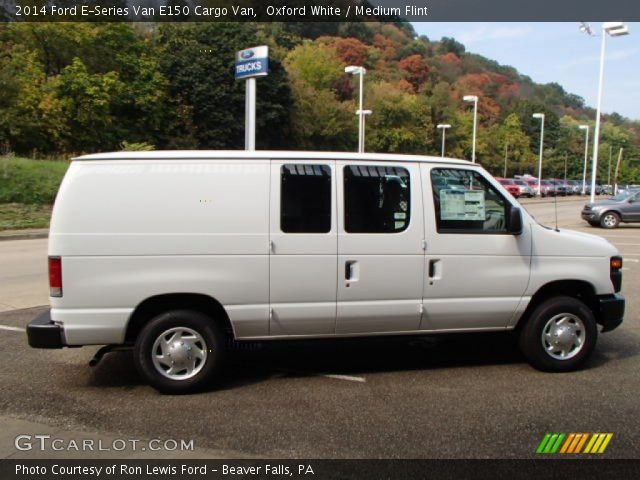 2014 Ford E-Series Van E150 Cargo Van in Oxford White