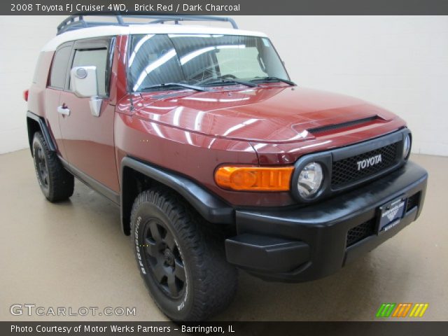 2008 Toyota FJ Cruiser 4WD in Brick Red