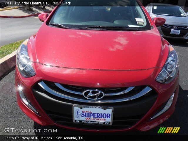 2013 Hyundai Elantra GT in Red