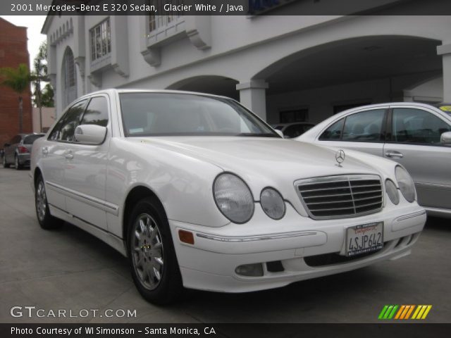 2001 Mercedes-Benz E 320 Sedan in Glacier White