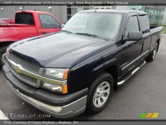 2005 Chevrolet Silverado 1500 Extended Cab in Dark Blue Metallic