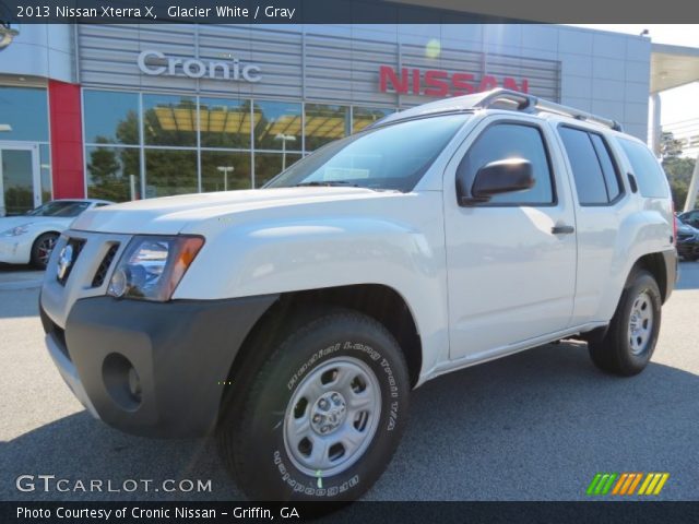 2013 Nissan Xterra X in Glacier White