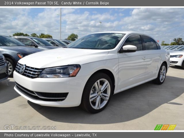 2014 Volkswagen Passat TDI SE in Candy White