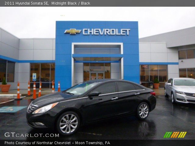 2011 Hyundai Sonata SE in Midnight Black