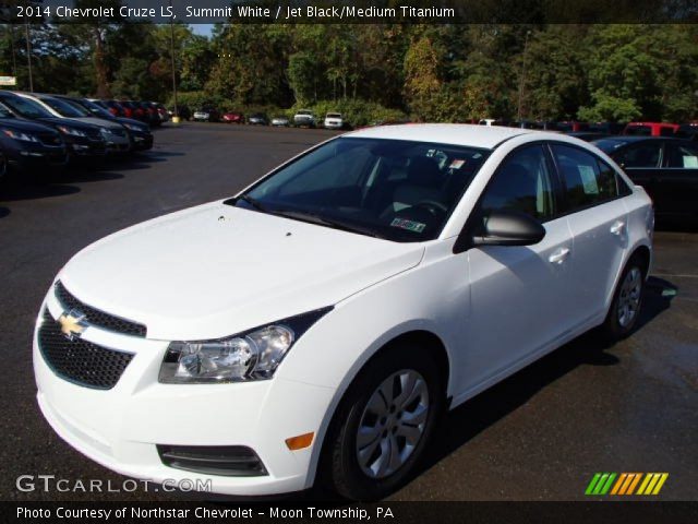 2014 Chevrolet Cruze LS in Summit White