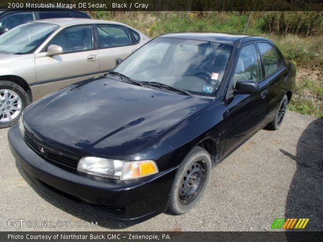 2000 Mitsubishi Mirage DE Sedan in Black