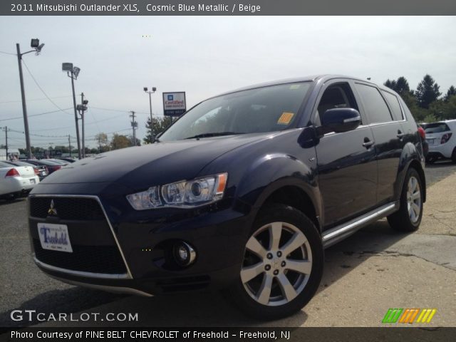 2011 Mitsubishi Outlander XLS in Cosmic Blue Metallic