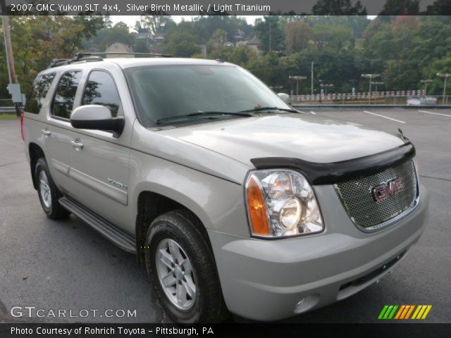 2007 GMC Yukon SLT 4x4 in Silver Birch Metallic