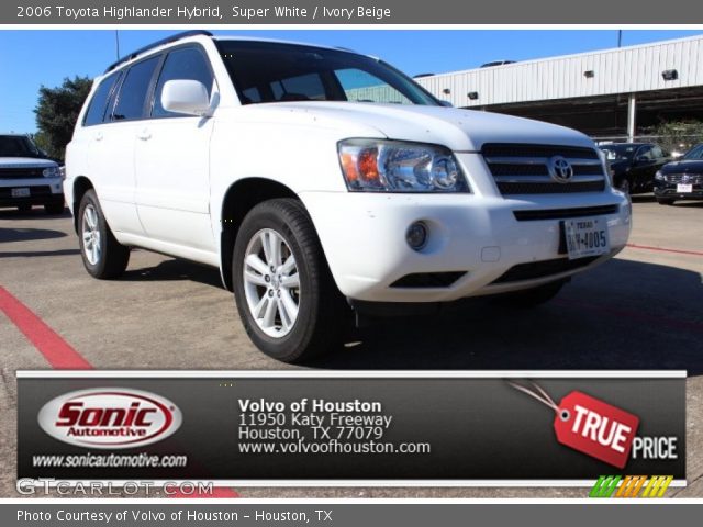 2006 Toyota Highlander Hybrid in Super White