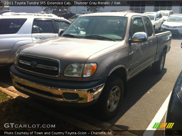 2001 Toyota Tundra SR5 Extended Cab in Thunder Gray Metallic