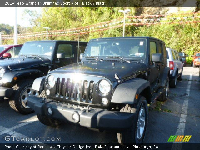 2014 Jeep Wrangler Unlimited Sport 4x4 in Black