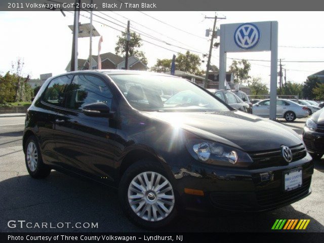 2011 Volkswagen Golf 2 Door in Black