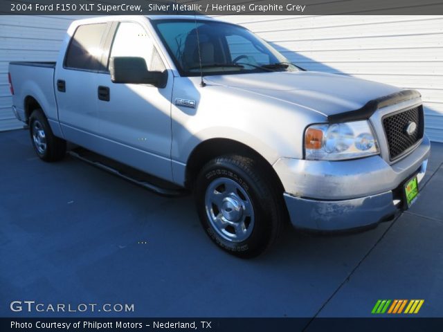 2004 Ford F150 XLT SuperCrew in Silver Metallic