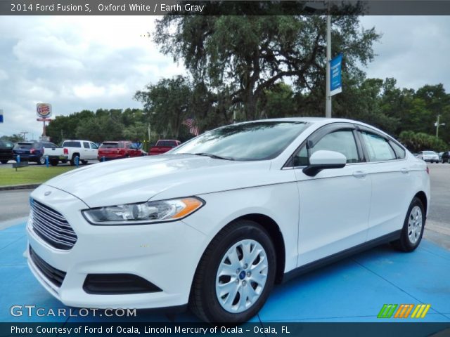 2014 Ford Fusion S in Oxford White