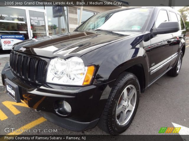 2006 Jeep Grand Cherokee Laredo 4x4 in Black