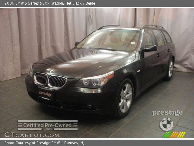 2006 BMW 5 Series 530xi Wagon in Jet Black