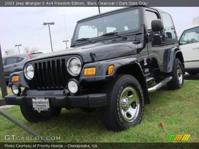 2003 Jeep Wrangler X 4x4 Freedom Edition in Black Clearcoat