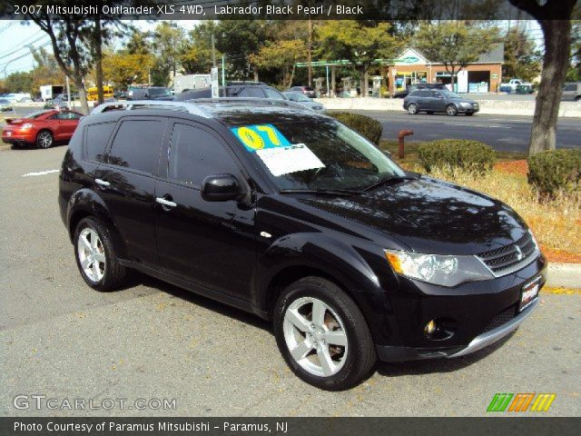 2007 Mitsubishi Outlander XLS 4WD in Labrador Black Pearl