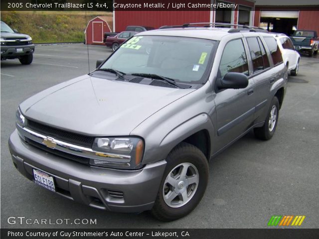 2005 Chevrolet TrailBlazer LS 4x4 in Graystone Metallic