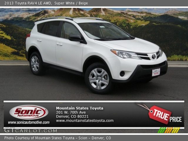 2013 Toyota RAV4 LE AWD in Super White