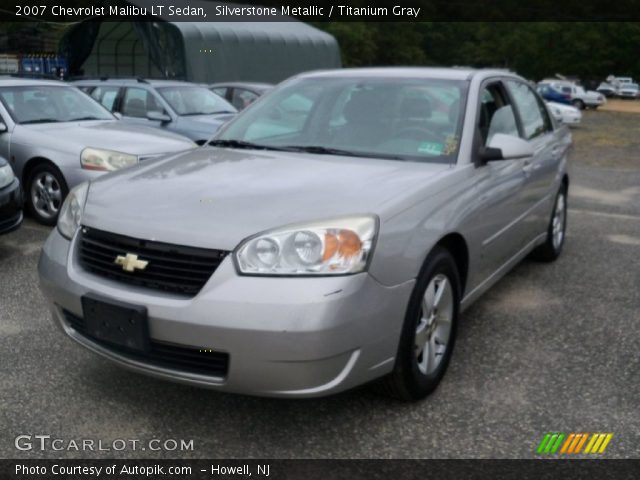 2007 Chevrolet Malibu LT Sedan in Silverstone Metallic